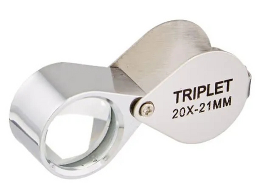 Lupa plegable 20X en Madrid para detalles pequeños y precisión