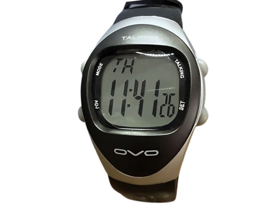 Reloj oval parlante en español, accesible y fácil de usar para personas ciegas en Madrid.