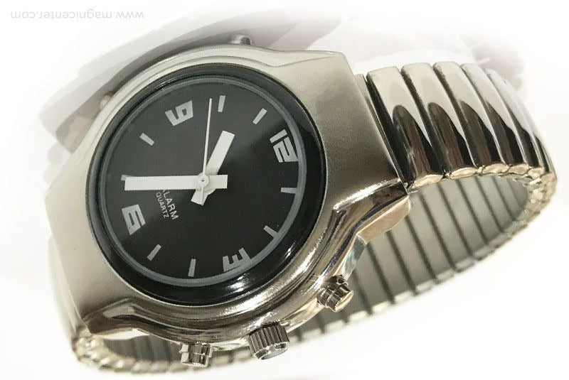 Reloj con correa extensible y voz en español para personas ciegas en Madrid.