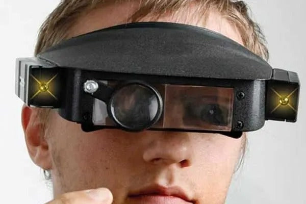 Visera con Lupa y Luz LED Integrada