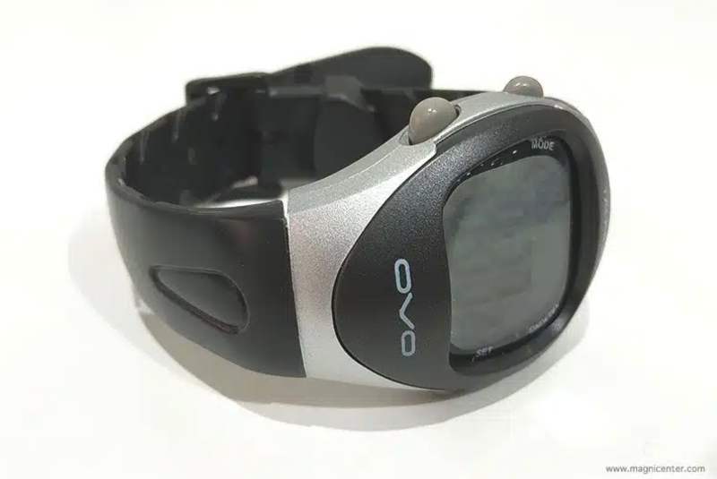 Reloj Oval para Ciegos Voz Español