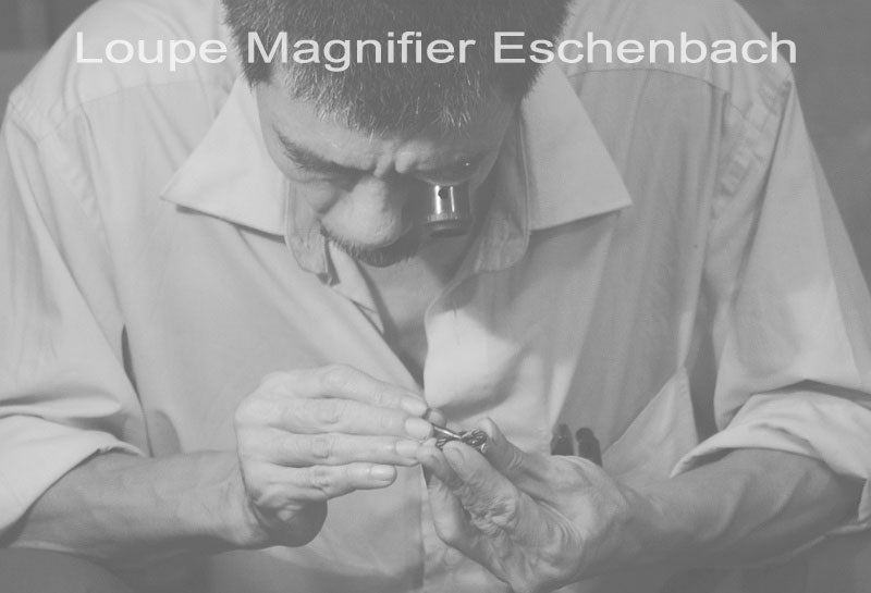Lupa relojero 15X Eschenbach con luz LED, ideal para relojeros en Madrid.