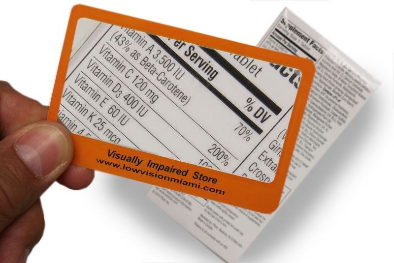 Lupa de bolsillo tipo tarjeta, ideal para llevar en todo momento en Madrid.