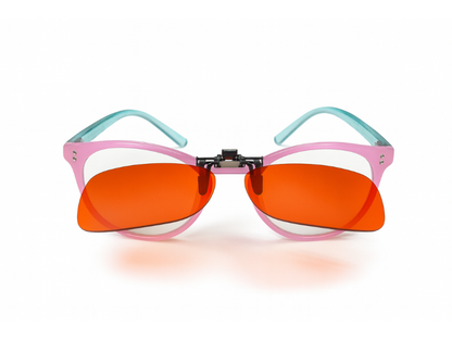 Filtro visual color naranja ideal para usuarios con degeneración macular o sensibilidad a la luz.