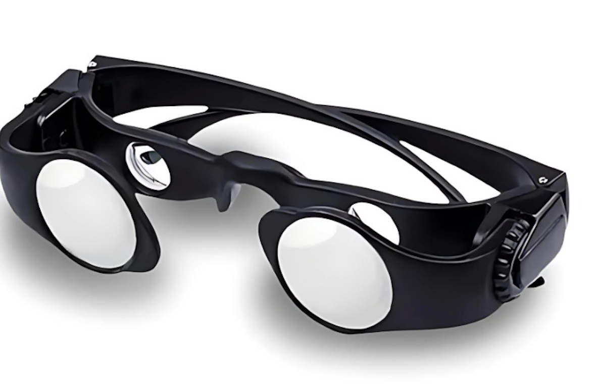 Kit con gafas lupa y filtros especiales para DMAE. Prueba en casa y mejora tu visión.