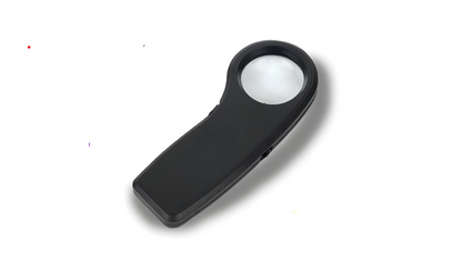 Lupa con luz ultravioleta para verificar documentos.