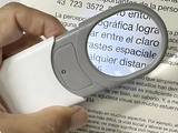 Lupa de aumento 10X con luz