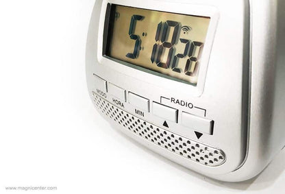 Radio despertador parlante, facilita el despertar para personas ciegas.